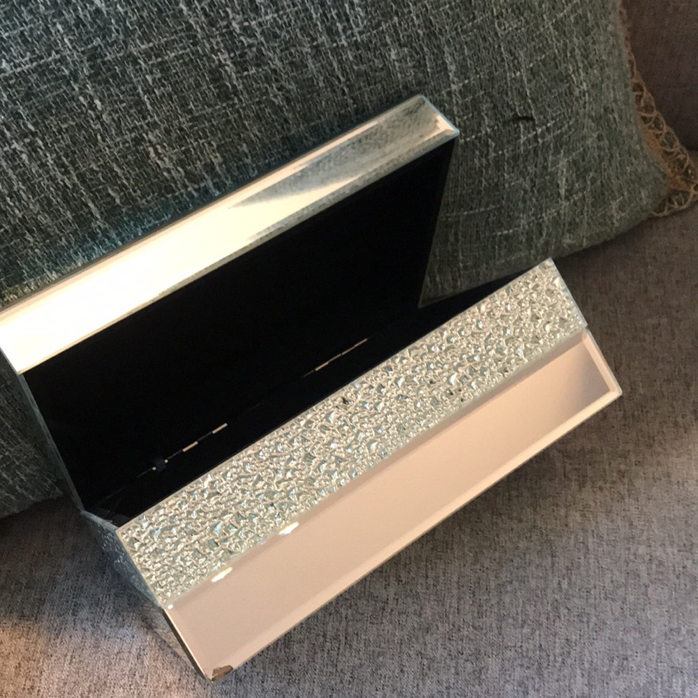 Mirror Decorative Box. Good Condition.